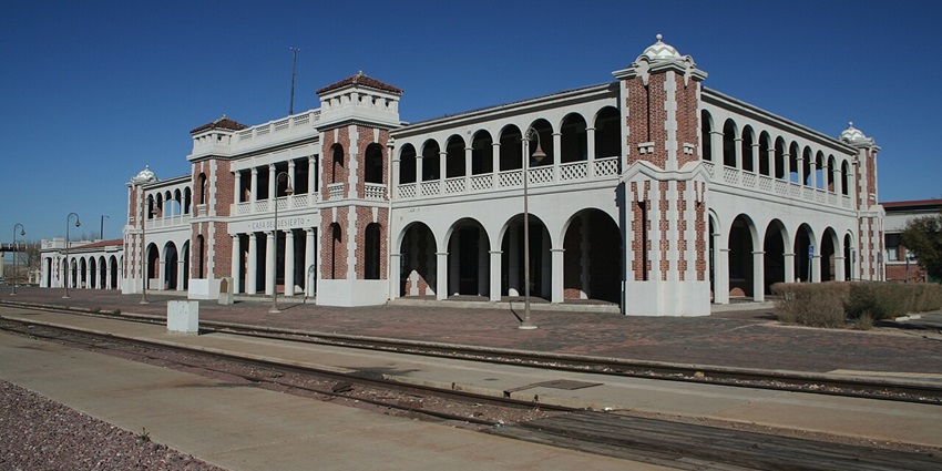 An image of the historic Barstow Harvey House, popular things to do in Barstow CA.