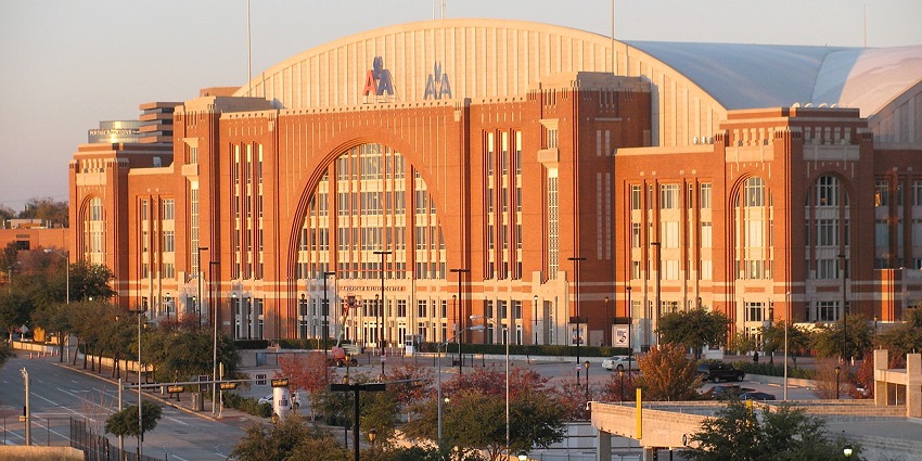 Exterior view of the American Airlines Center, a major sports and events venue in Dallas.