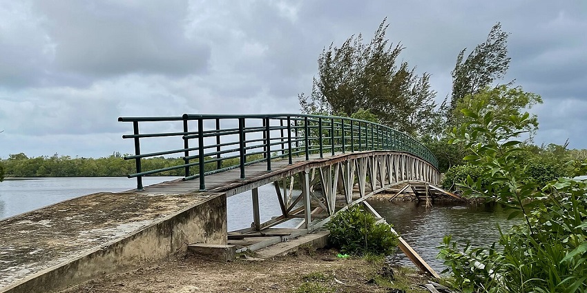 Visit the Luhuitou Scenic Area with friends, among popular things to do in Sanya in China.