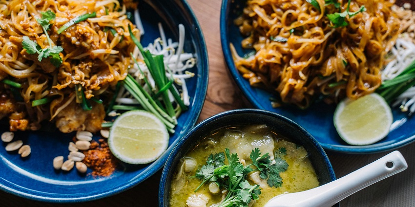 Savour delicious cuisine near the Phu Chi Fa mountain in Thailand