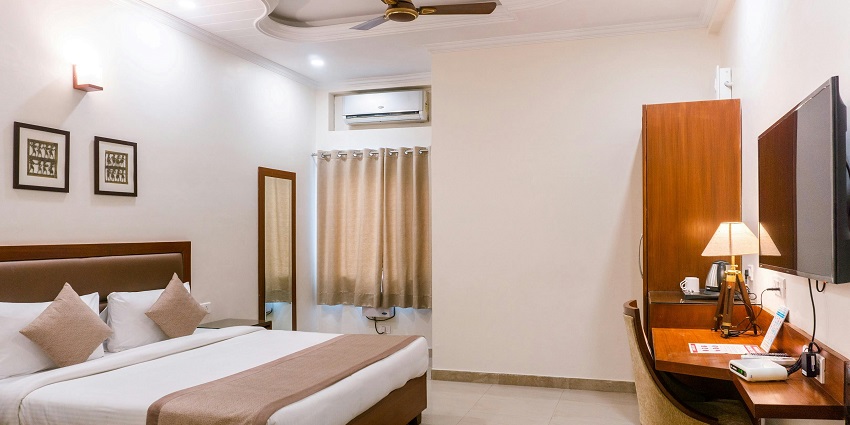 Accommodations near the Bahirawakanda Buddha statue offers many facilities for a comfortable stay