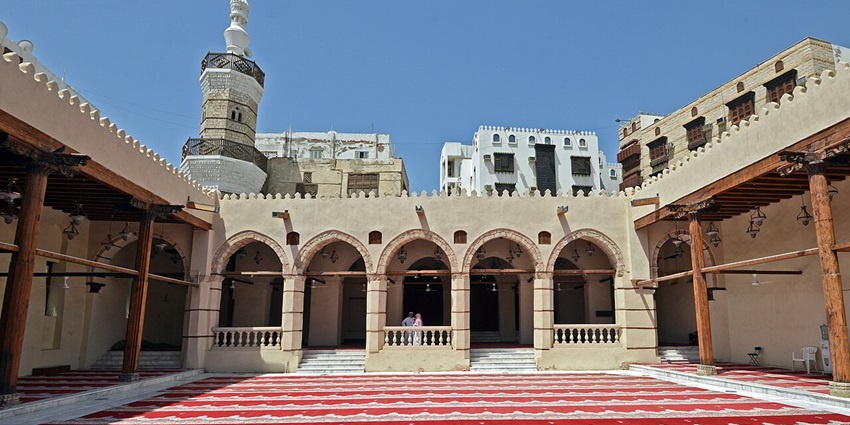 Al-Shafi’i, with traditional architecture, is one of the best historical places in Jeddah