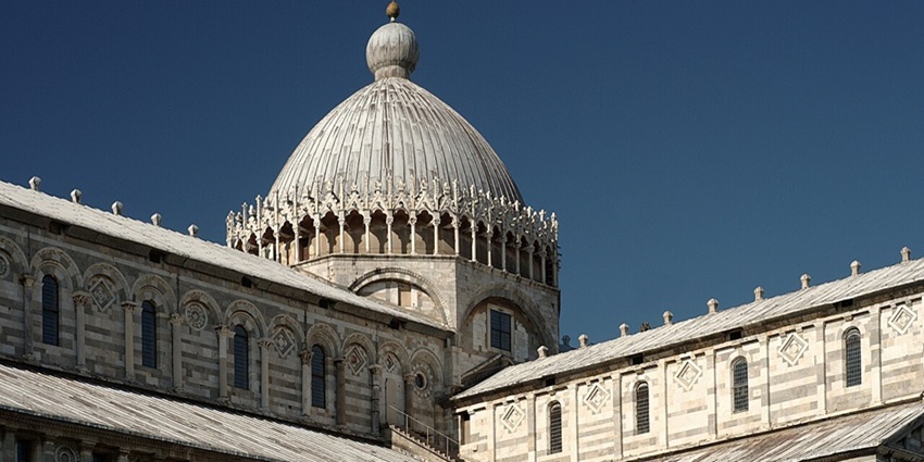 View of the dome of the Pisa Cathedral, a must-see among the things to do in Pisa, Italy.
