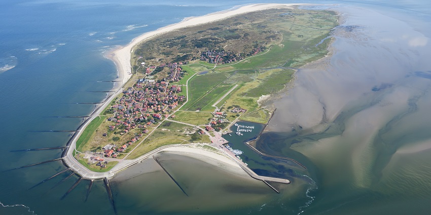 Recharge in nature and silence on this traffic-free East Frisian island also known as Baltrum.