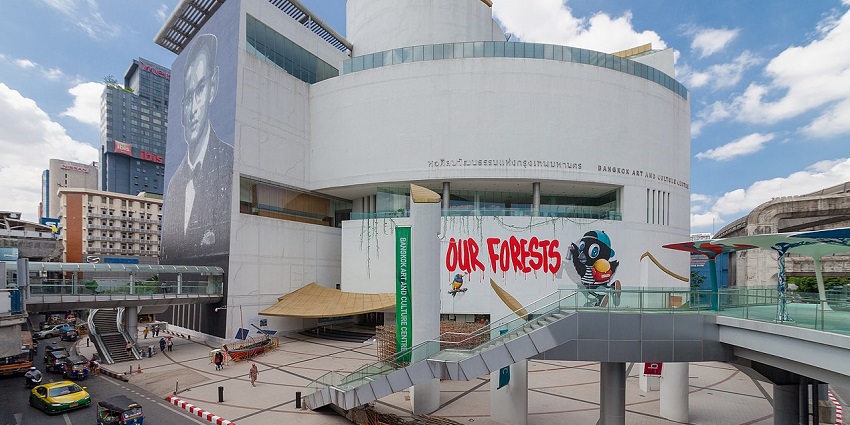 A dynamic cultural venue hosting contemporary art exhibitions, live performances, and community events in Bangkok.