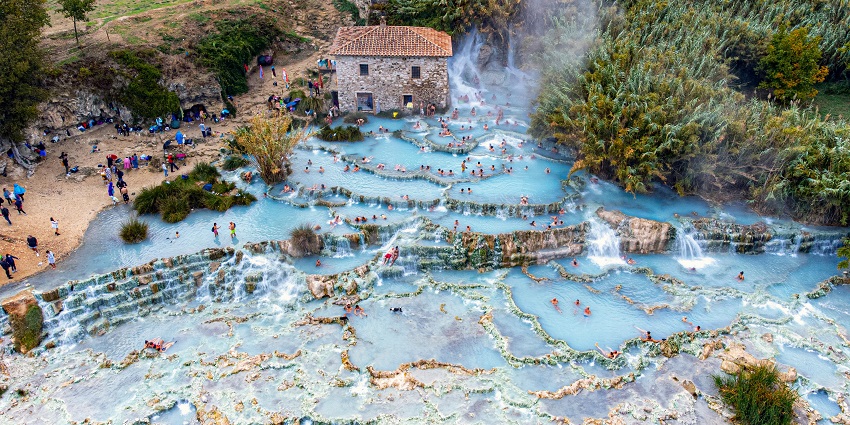 Relax in Tuscany’s natural thermal springs, enjoying the healing waters and picturesque countryside surroundings.