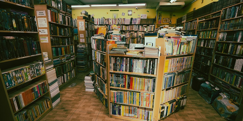 What is special about Kolkata reflected in its iconic bookshops