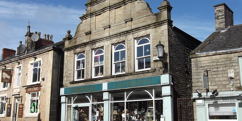 Shops and vintage storefronts on West Street, visiting here is one of the best things to do in Dorking.