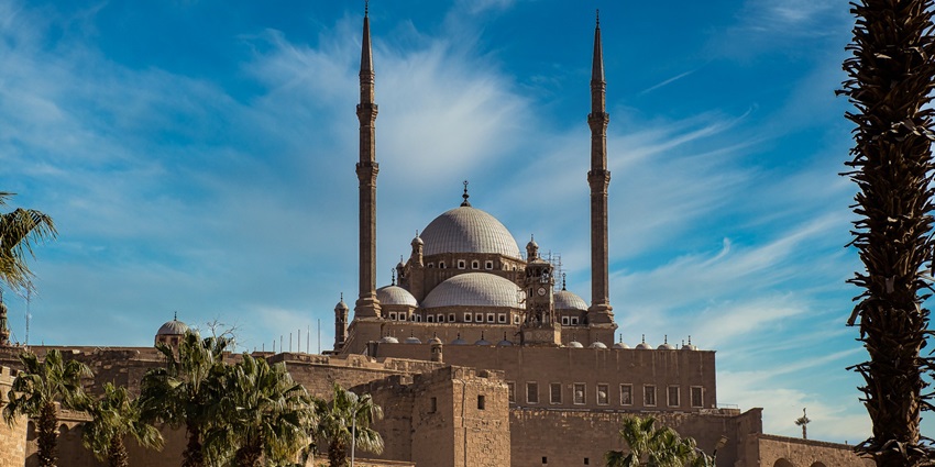 Medieval Islamic fortress with panoramic views of Cairo, one of the most stunning monuments in Egypt.