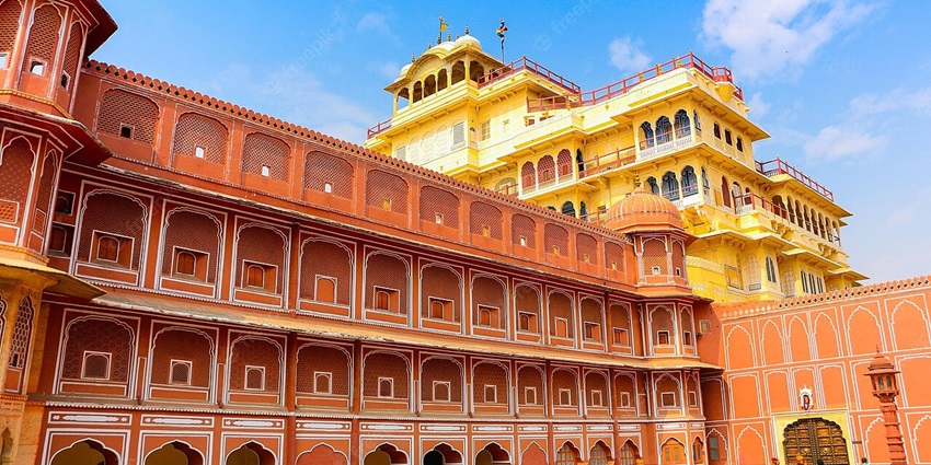 The city palace is the royal residence, among the best places to visit in Jaipur in May.