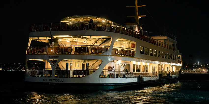 Things to do in Downtown Miami at night include a boat tour cruising on Biscayne Bay with Miami skyline views.
