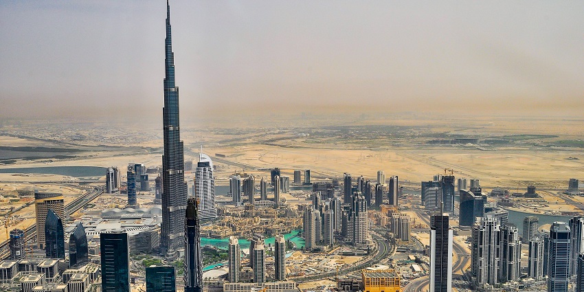 This is the day to take in the city’s most famous icons and get a taste of the desert.