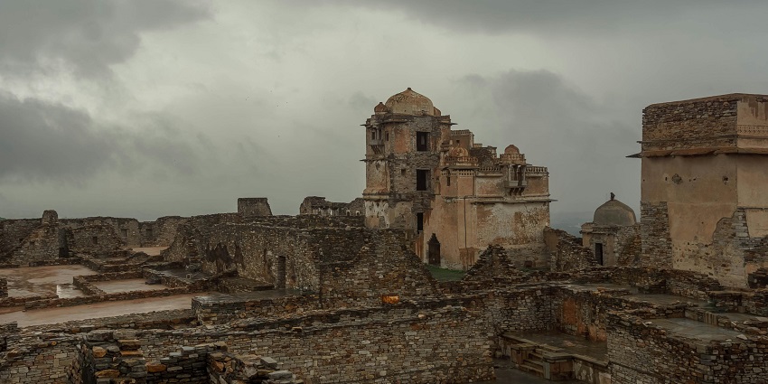 View of the Chittorgarh fort on a cloudy day in December, reflecting the winter charm
