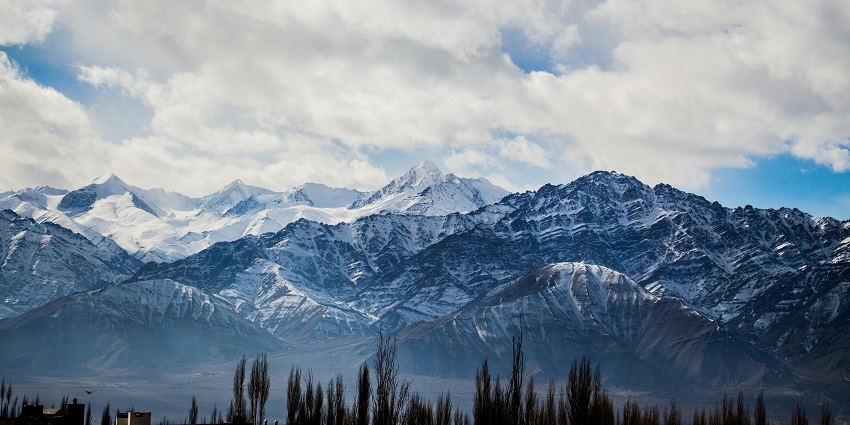 Which month is the best to visit Ladakh is when you can experience the snow-covered hills.

