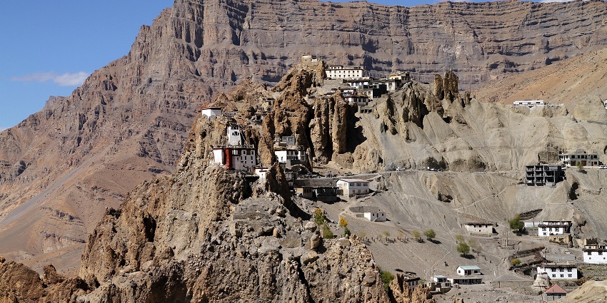 The monastery is at a steep cliffside with rugged, towering mountains, one of the best places to visit in Lahaul and Spiti.