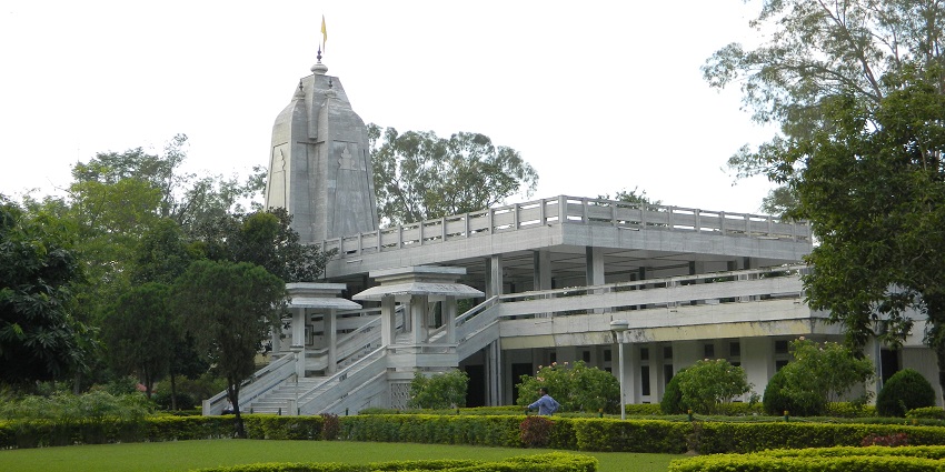 A serene view of the Temple in Dibrugarh is one of the best places to visit in Assam in December.