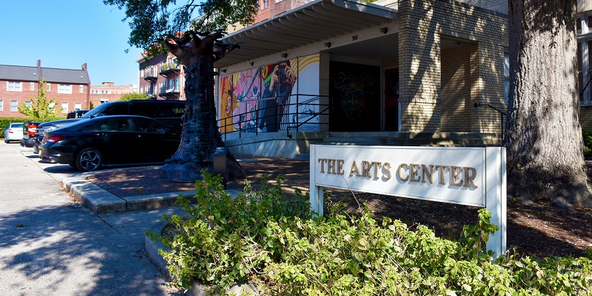 Handcrafted art, home decor, and local artisan pieces to explore at Dunn’s boutique