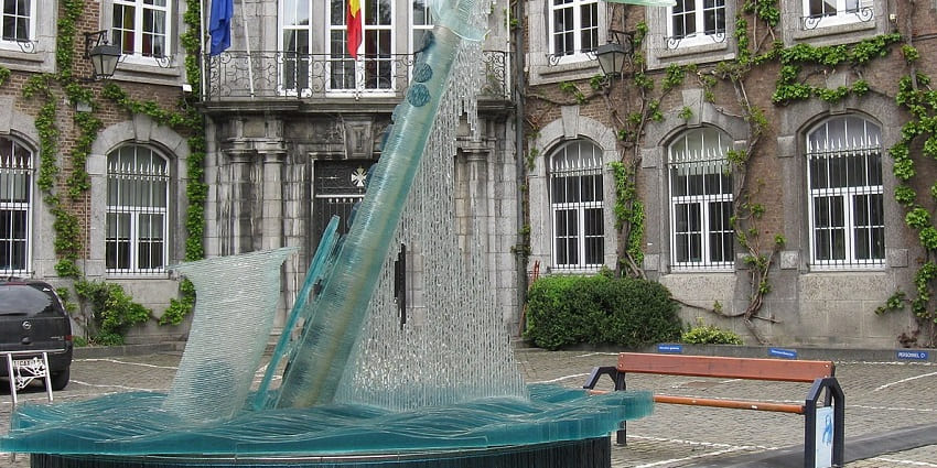 Interactive music museum with whimsical instruments and playful displays.