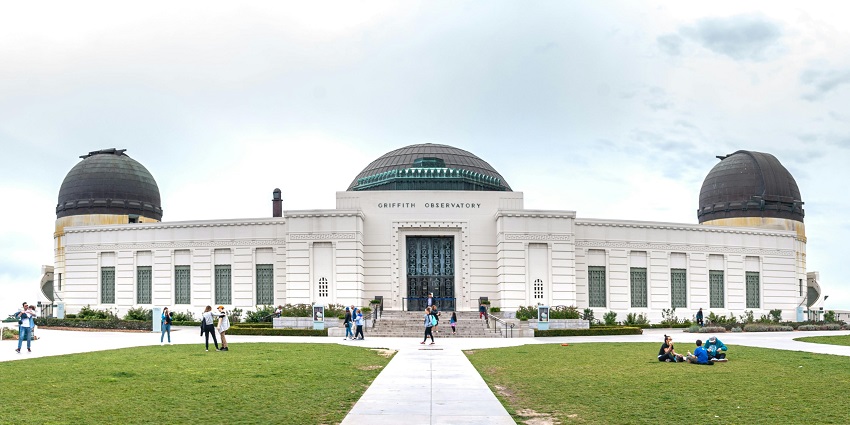 Winchester Science Centre offers interactive exhibits and a space-themed show.