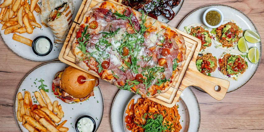 The coal-oven pizza at Grimaldi’s is one of the best things to do in Dumbo, New York