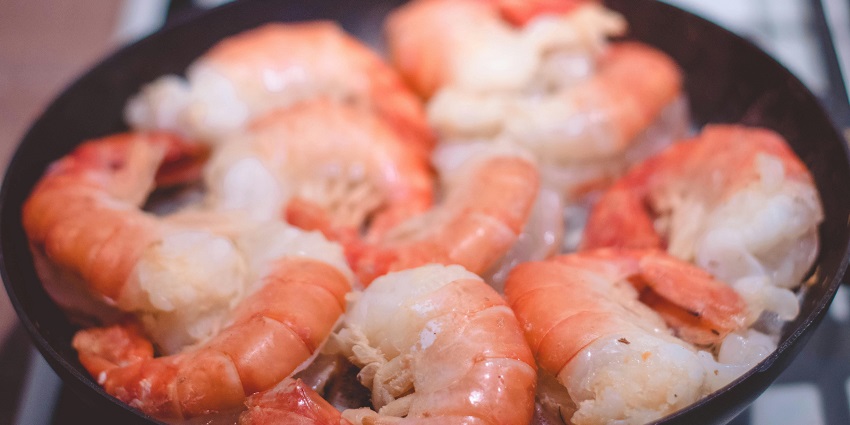 Cape Town dining scene with local food and wine – is Cape Town worth visiting.