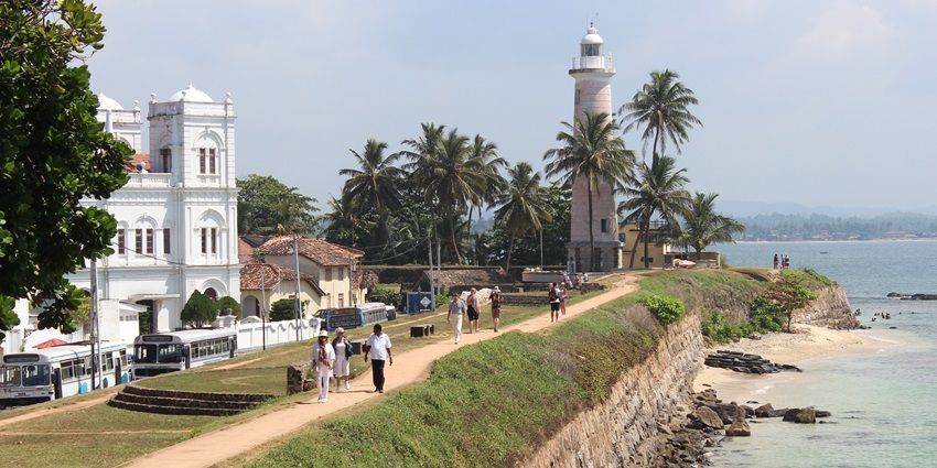 Colonial-style fort at the seashore in Galle, one of the most iconic places to visit in Sri Lanka in December.