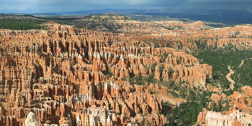 Things to do in Utah in summer include stargazing at the brilliant Milky Way above Bryce Canyon.
