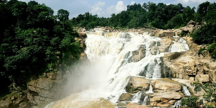 Rushing waters of Dassam Falls echo through the valley in a dramatic natural display.

