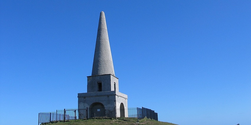 Wooded trails lead to a hilltop obelisk offering panoramic views of Dublin Bay and the Wicklow Mountains.