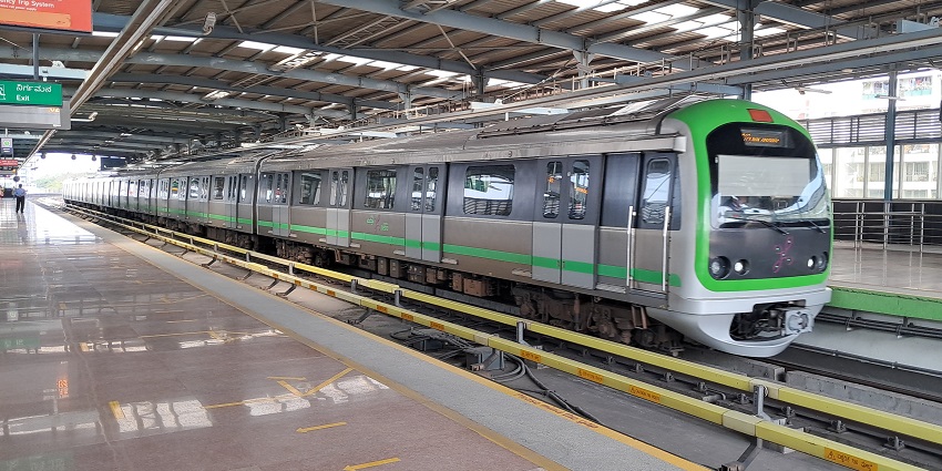 Can we visit Vidhana Soudha? Namma Metro Green Line offers a quick, direct route