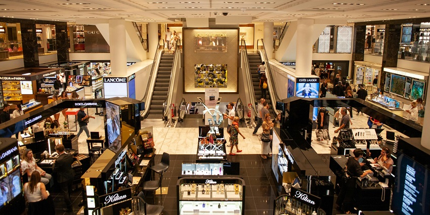 Image of the IOI City Mall in Putrajaya—a beautiful shopping complex in the city