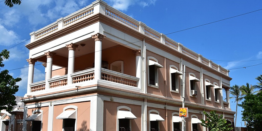 People living in harmony in an eco-friendly and culturally diverse community