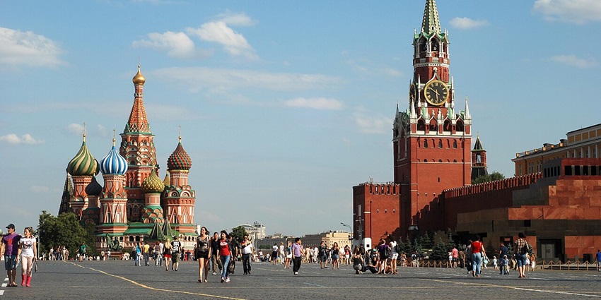 Kremlin and Red Square in Moscow, on the list of best historical places in Russia