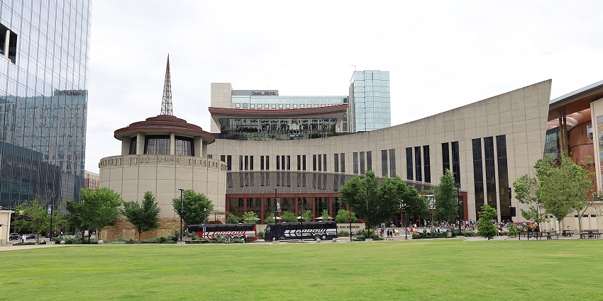 Things to do in Nashville in December include walking through exhibits and learning about famous musicians at the Country Music Hall of Fame.