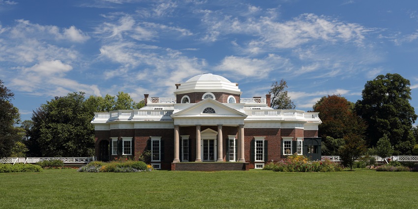Monticello, Thomas Jefferson’s plantation home, stands as a key historical place to visit in Virginia with its distinctive dome.