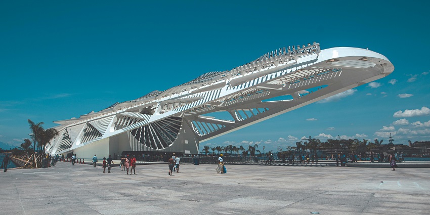 The futuristic architecture of the Museum of Tomorrow, a famous monument in Brazil.