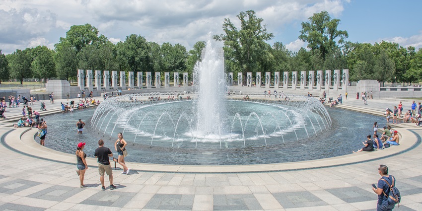 Monuments in the USA a grand open-air plazas with fountains, pillars, and bronze wreaths.