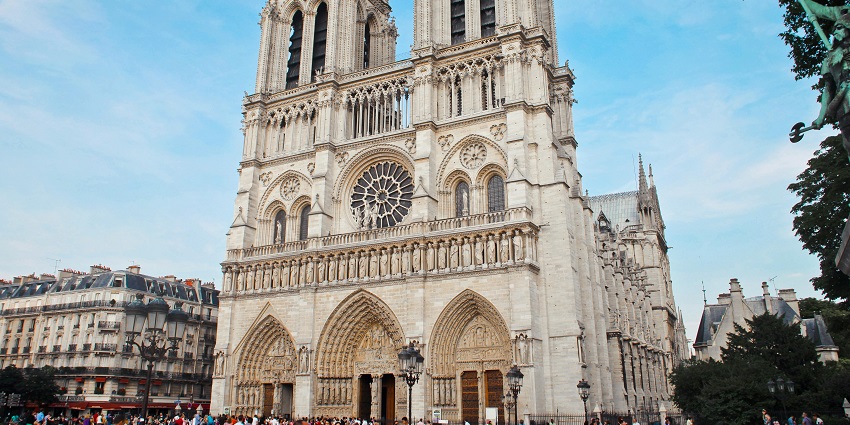 Notre-Dame Cathedral with twin towers and gothic architecture on Île de la Cité.