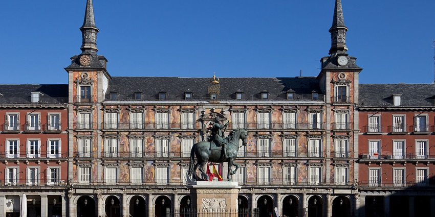 Plaza Mayor in Madrid with Spanish architecture, one of the historical places in Madrid