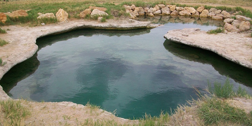 Soaking in warm, mineral-rich waters of natural hot springs surrounded by snow-covered terrain, one of the top things to do in Salt Lake City.