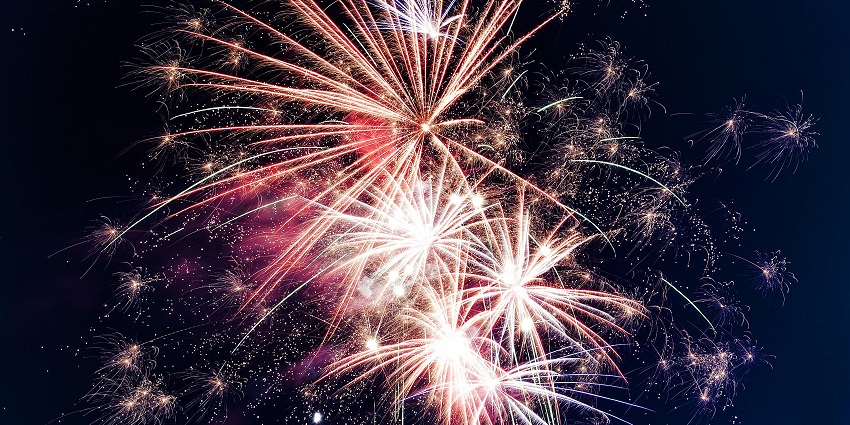 Celebrate New Year’s Eve with live music, fireworks, and a midnight countdown in downtown Nashville.