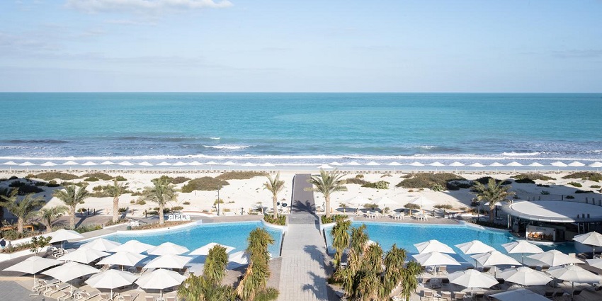 A serene beachfront view from Jumeirah at Saadiyat Island Resort, showcasing the natural beauty of luxury islands in the UAE.