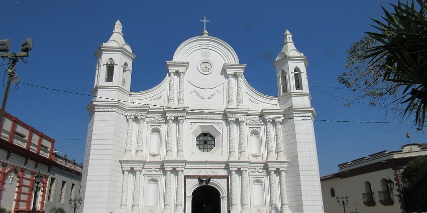 A white colonial-style church in Santa Rosa De Copán, one of the places to visit in Honduras