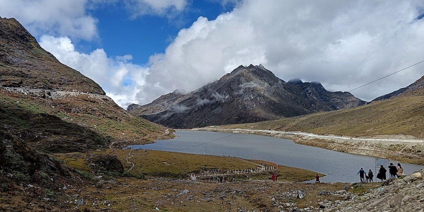 The majestic Sela Lake, on the list of places to visit in Arunachal Pradeh in March