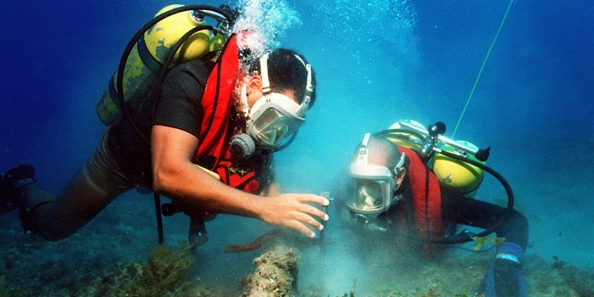 Snorkel among vibrant coral reefs and deep-sea caves in Tonga’s untouched island of ʻEua