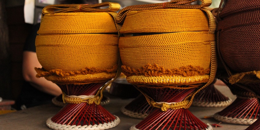 One of the hidden places in Bangkok include Son Ban Bat, offering a mix of experiences.