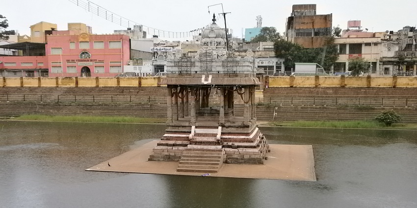 Image of Sri Parthasarathy Temple located in Chennai, Tamil Nadu.