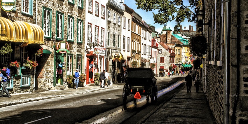 things to do in Quebec Canada include exploring Old Quebec, a charming district filled with history, stone buildings, and cafés.
