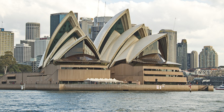 The Sydney Opera House is one of the most famous historical places to visit in Sydney.
