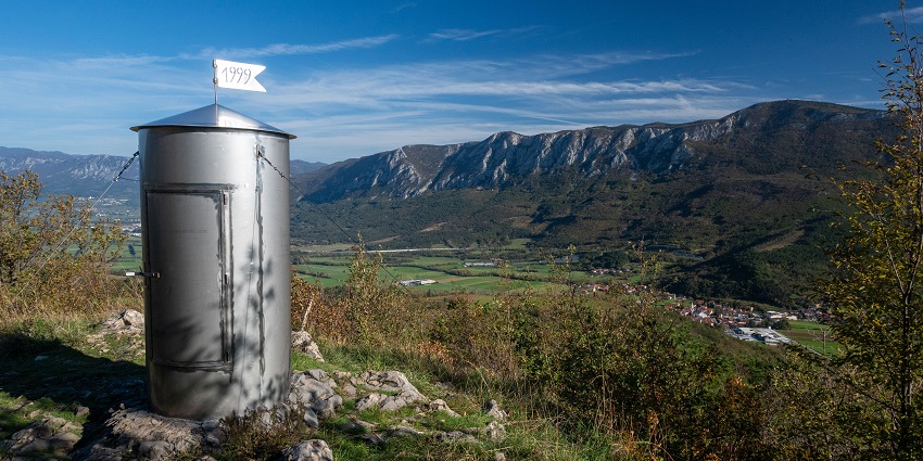A stunning view from a vineyard near Zemono in the picturesque Vipava Valley, surrounded by rolling hills.